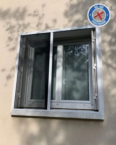 Moustiquaire pour fenetre et veranda